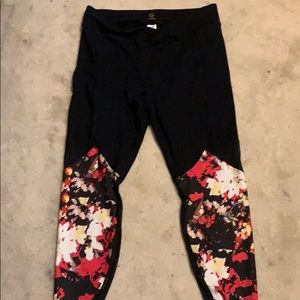 Black floral leggings